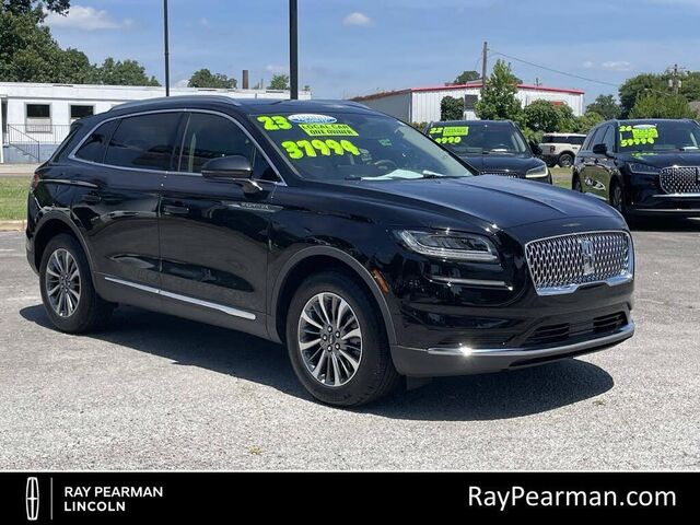 2023 Lincoln Nautilus Standard