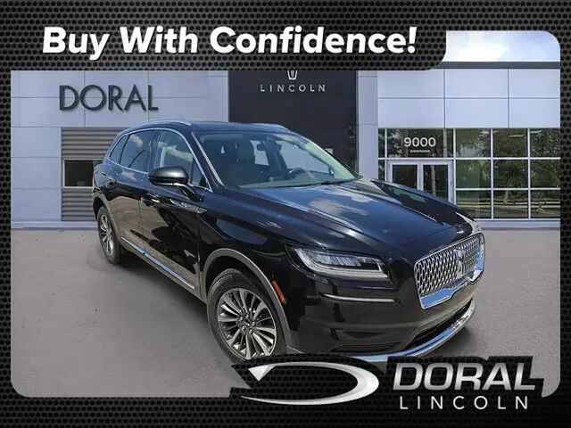 2023 Lincoln Nautilus Standard — photo 1 of 7