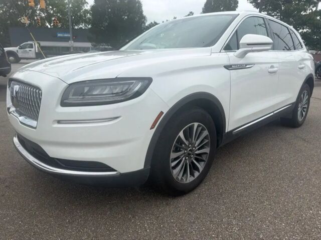 2023 Lincoln Nautilus Standard