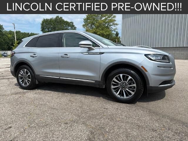 2022 Lincoln Nautilus Standard