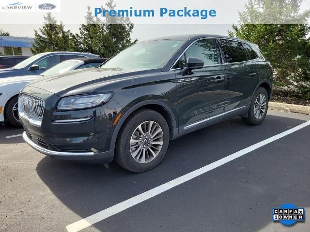 2022 Lincoln Nautilus Standard