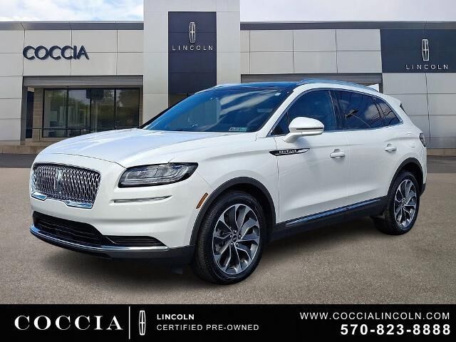 2022 Lincoln Nautilus Reserve
