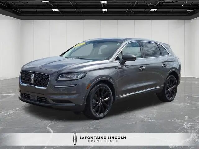 2023 Lincoln Nautilus Reserve — photo 1 of 13