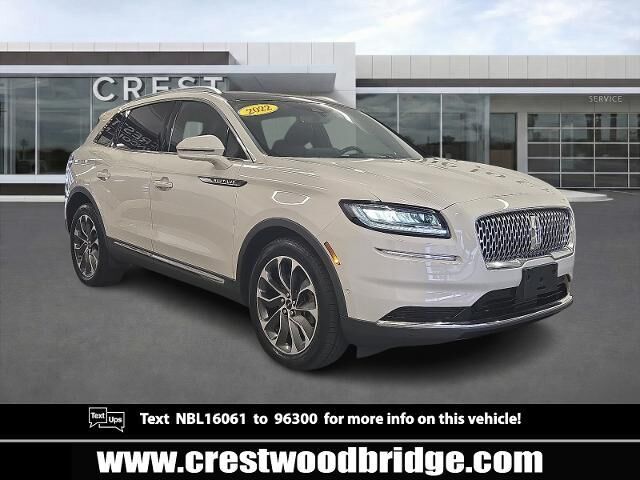 2022 Lincoln Nautilus Reserve