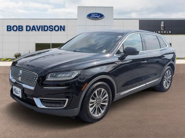 2019 Lincoln Nautilus Select