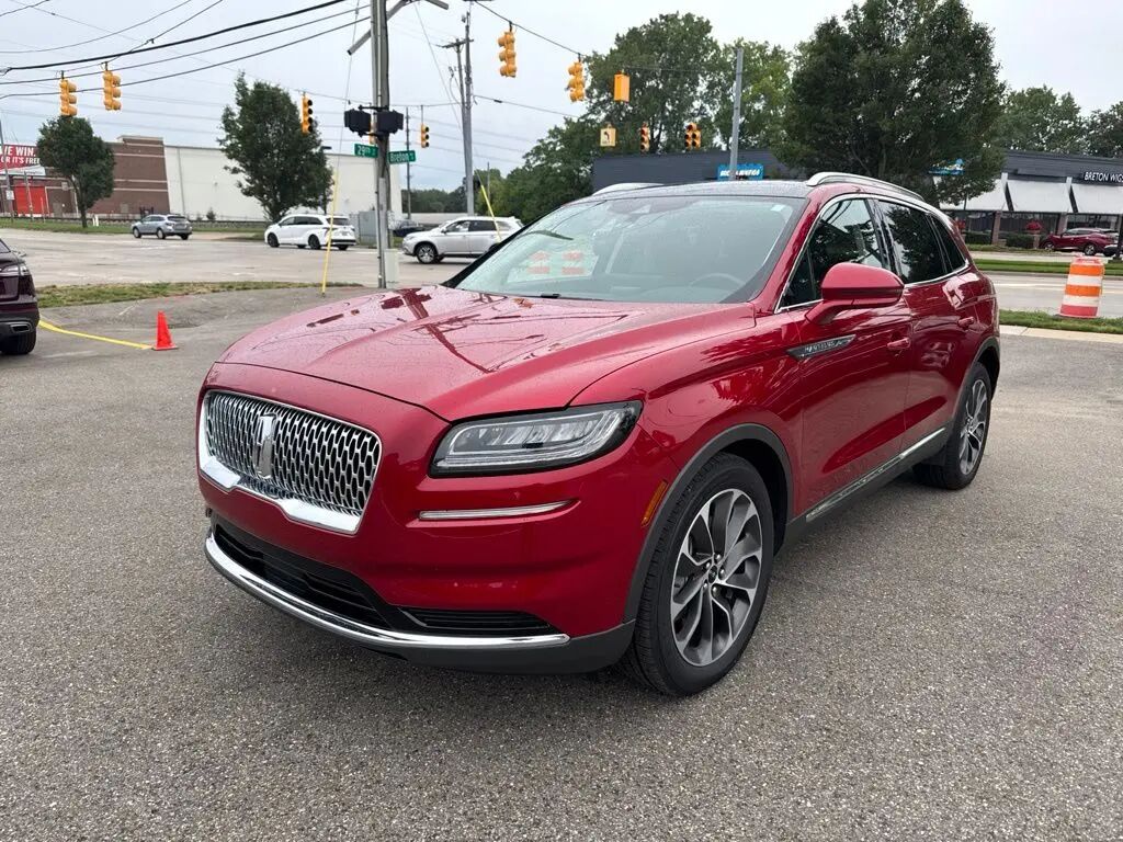 2021 Lincoln Nautilus Reserve — photo 1 of 1