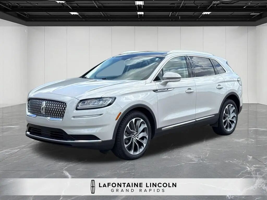 2022 Lincoln Nautilus Reserve