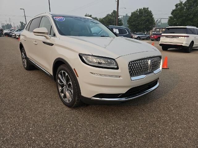 2022 Lincoln Nautilus Reserve