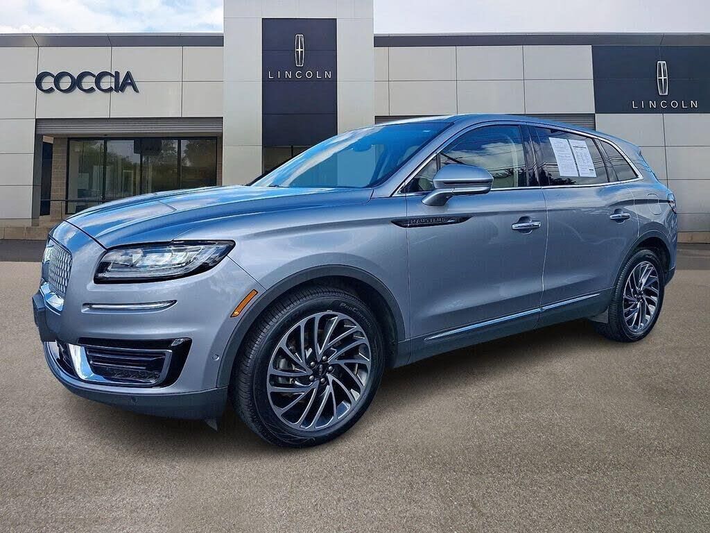 2020 Lincoln Nautilus Reserve — photo 1 of 1