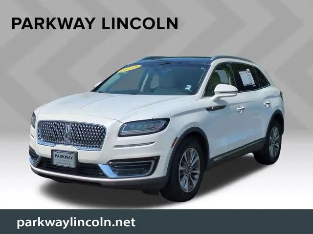 2020 Lincoln Nautilus Reserve — photo 1 of 13