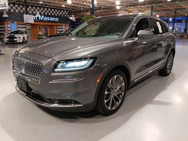 2022 Lincoln Nautilus Reserve