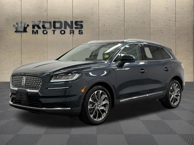 2022 Lincoln Nautilus Reserve