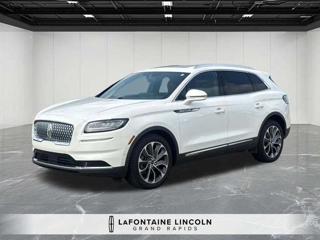 2023 Lincoln Nautilus Reserve