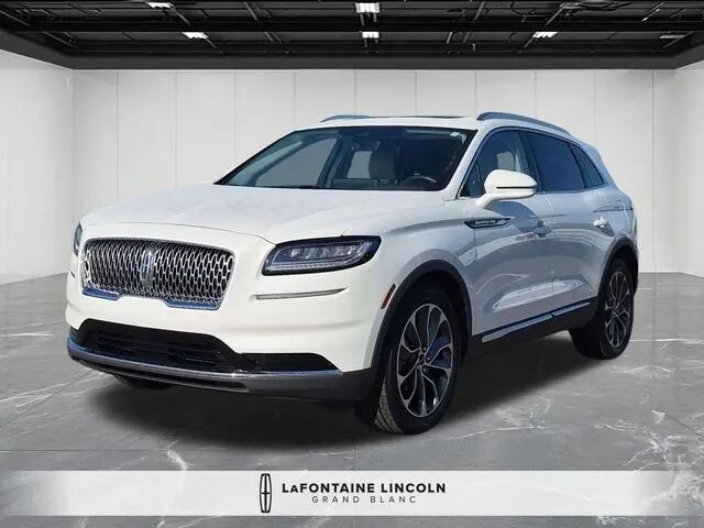 2023 Lincoln Nautilus Reserve — photo 1 of 13