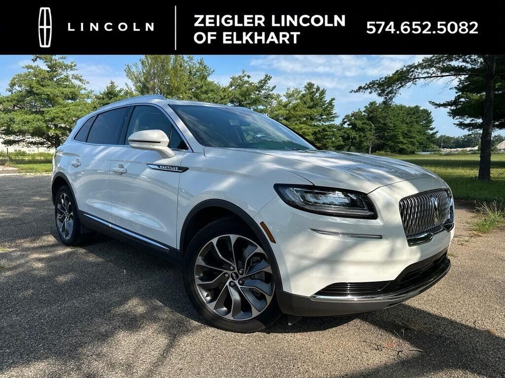 2023 Lincoln Nautilus Reserve — photo 1 of 1