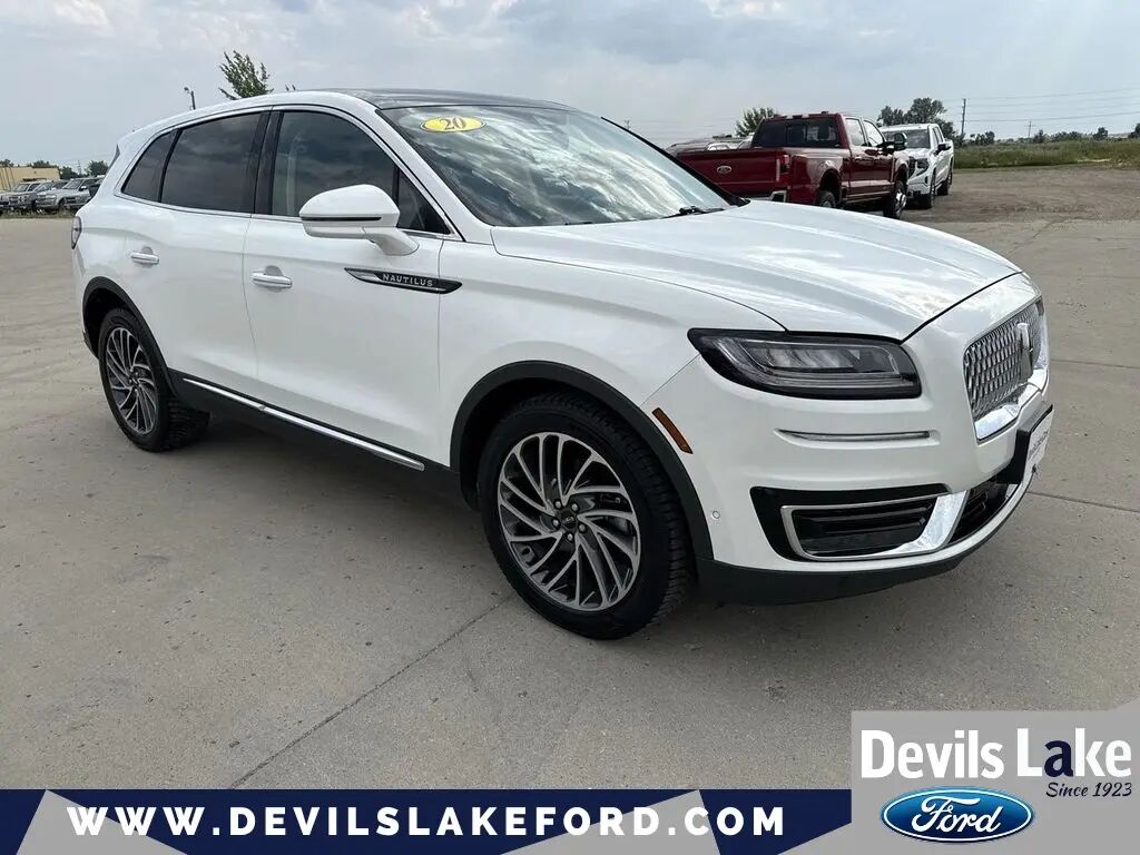 2020 Lincoln Nautilus Reserve — photo 1 of 13