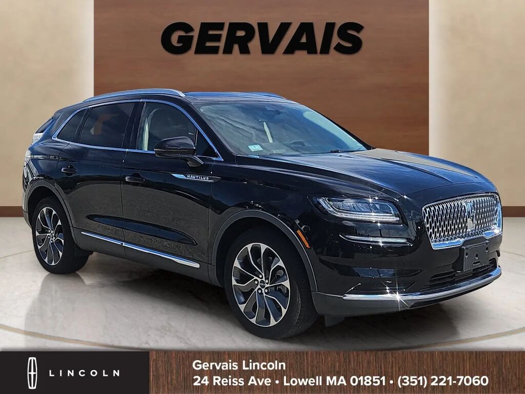 2023 Lincoln Nautilus Reserve — photo 1 of 13