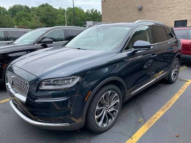 2021 Lincoln Nautilus Reserve