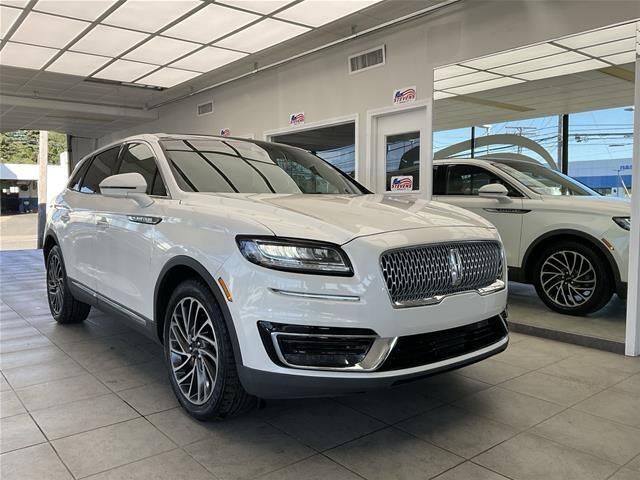 2019 Lincoln Nautilus Reserve