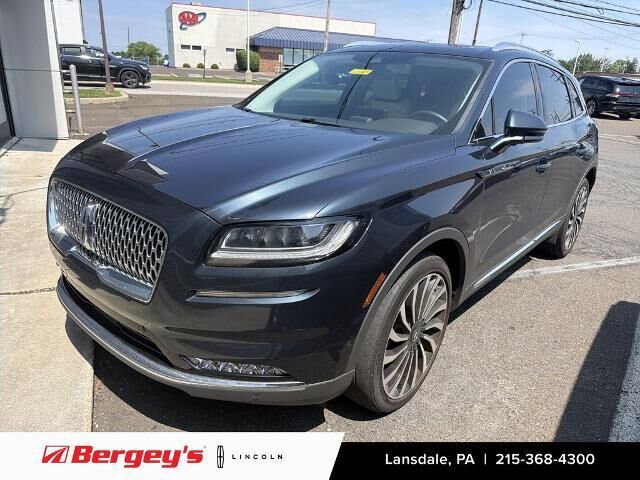 2022 Lincoln Nautilus Black Label