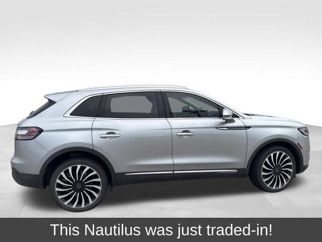 2022 Lincoln Nautilus Black Label