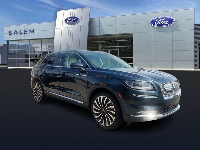 2023 Lincoln Nautilus Black Label