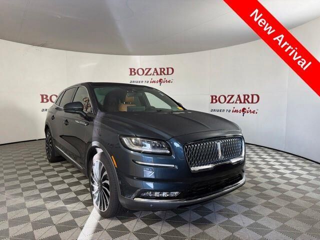 2022 Lincoln Nautilus Black Label