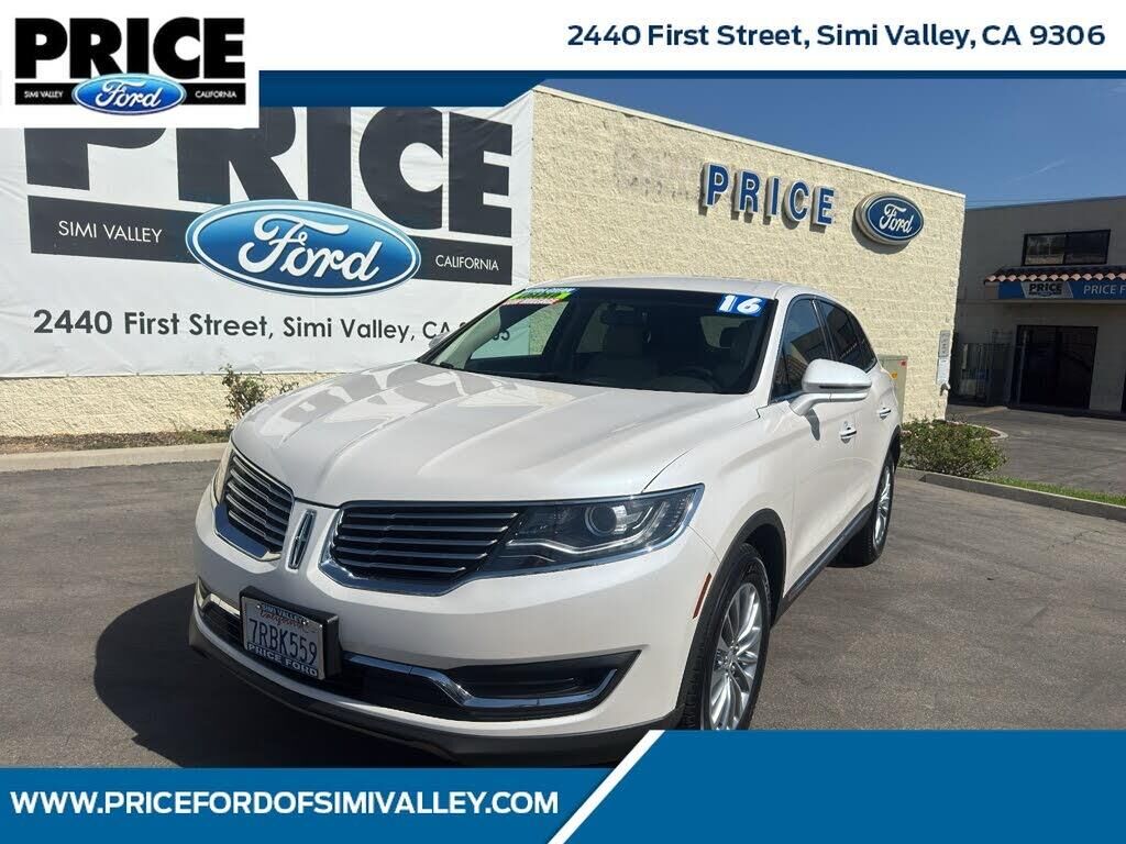 2016 Lincoln MKX Select — photo 1 of 1