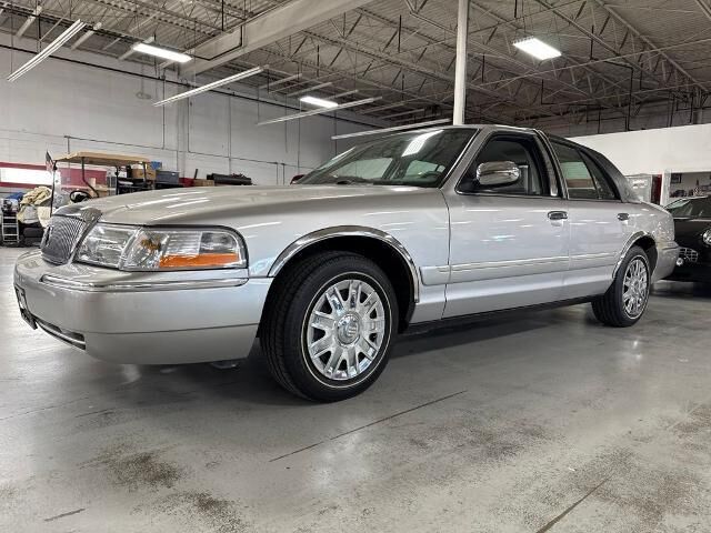 2005 Mercury Grand Marquis GS