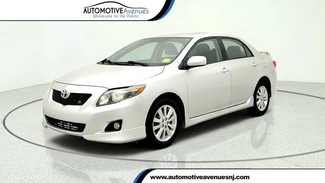 2010 Toyota Corolla S — photo 1 of 13