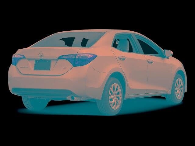 2018 Toyota Corolla LE — photo 1 of 1
