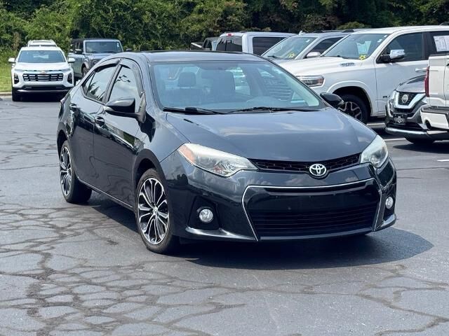 2016 Toyota Corolla S — photo 1 of 1