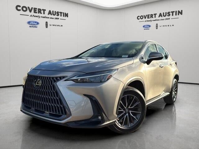 2022 Lexus NX 250 Base — photo 1 of 1