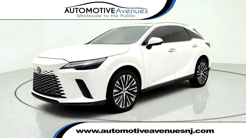 2023 Lexus RX 350 Base — photo 1 of 7