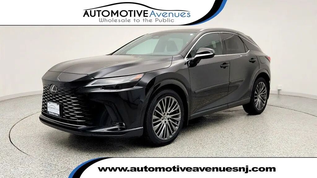 2023 Lexus RX 350 Base — photo 1 of 13
