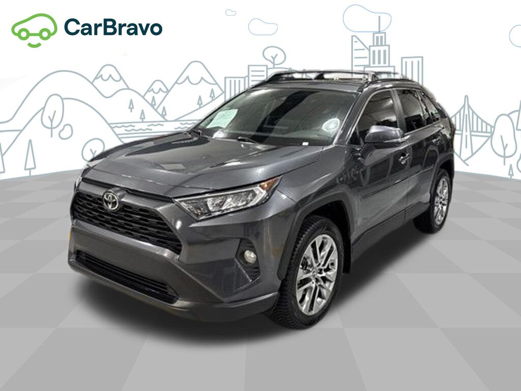 2020 Toyota RAV4 XLE Premium — photo 1 of 7