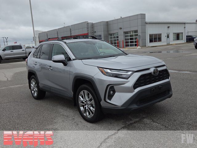 2023 Toyota RAV4 XLE Premium