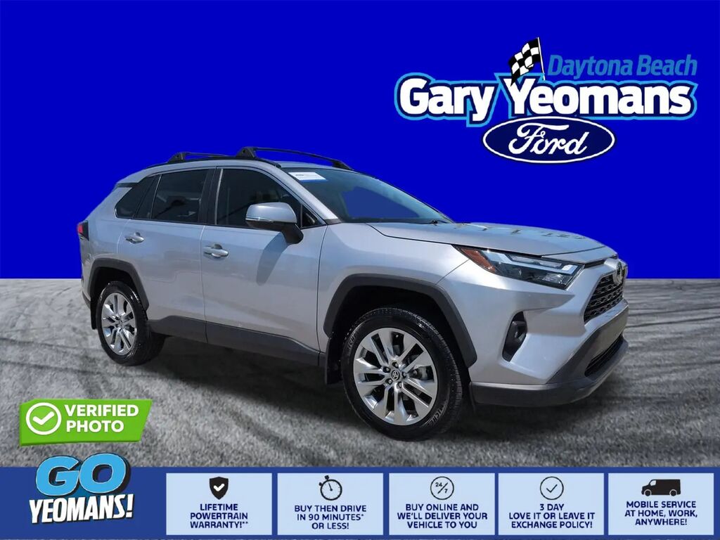 2024 Toyota RAV4 XLE Premium — photo 1 of 13