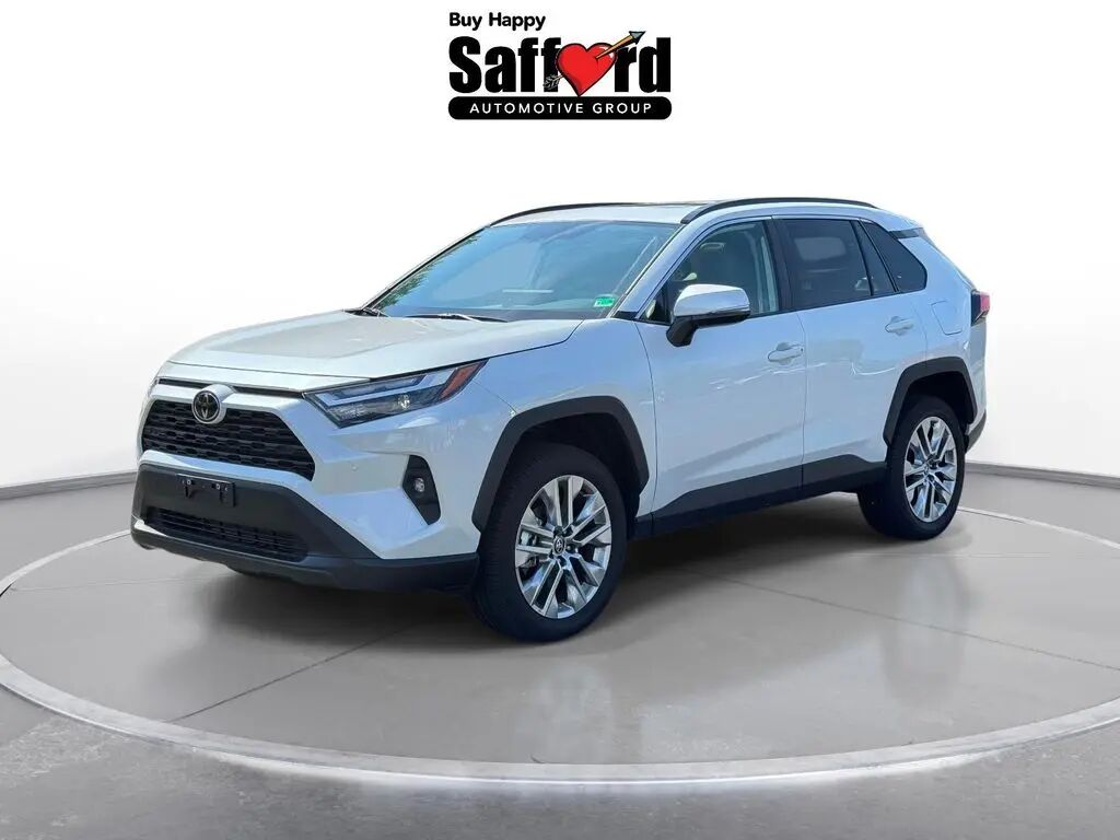 2025 Toyota RAV4 XLE Premium — photo 1 of 13