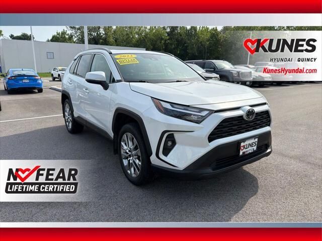 2023 Toyota RAV4 XLE Premium