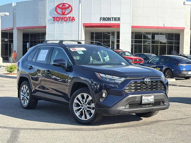 2022 Toyota RAV4 XLE Premium