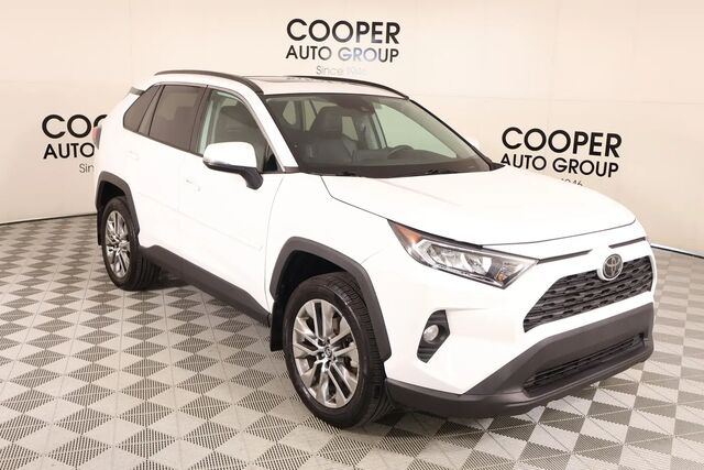 2020 Toyota RAV4 XLE Premium