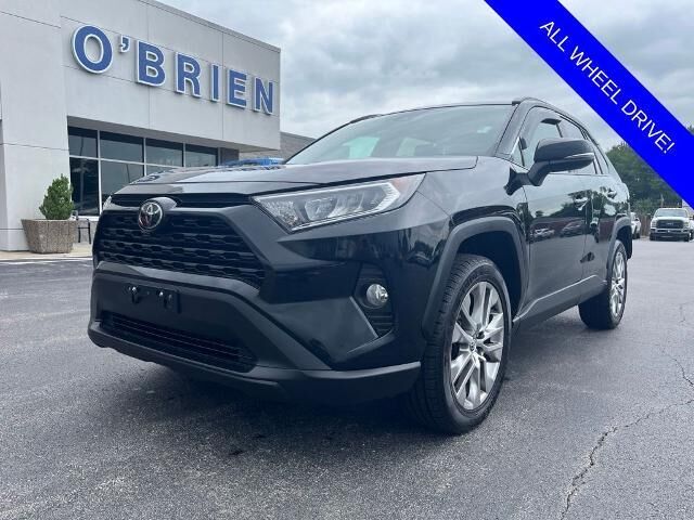 2020 Toyota RAV4 XLE Premium