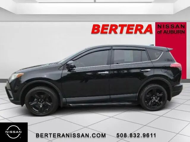 2017 Toyota RAV4 LE
