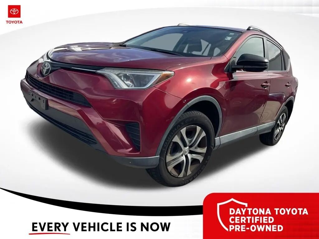 2018 Toyota RAV4 LE — photo 1 of 1