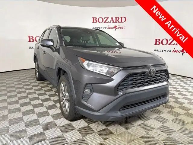 2021 Toyota RAV4 XLE Premium — photo 1 of 13
