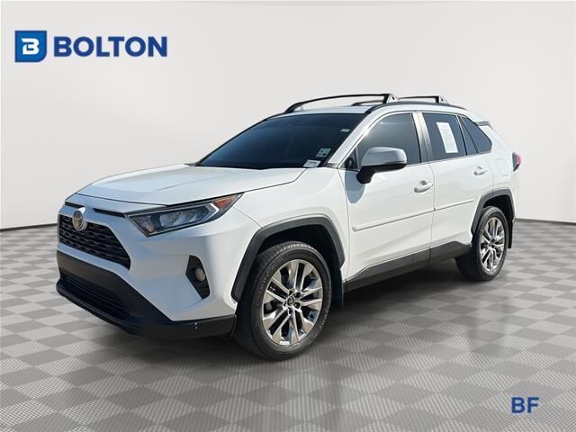 2020 Toyota RAV4 XLE Premium