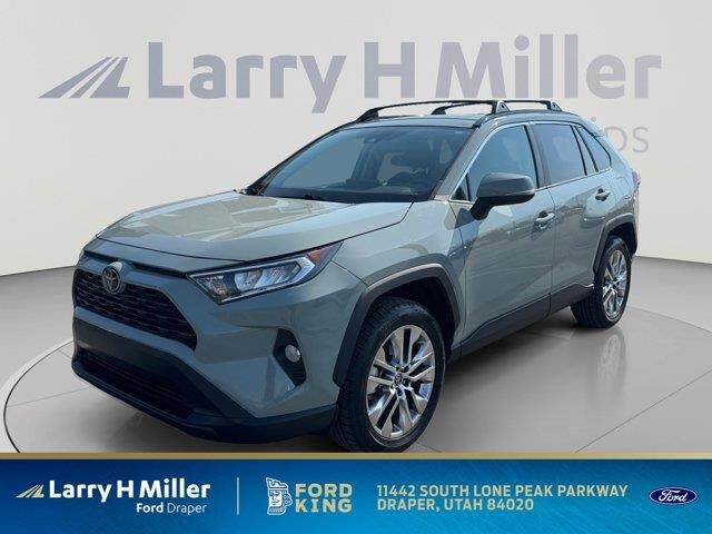 2021 Toyota RAV4 XLE Premium — photo 1 of 13