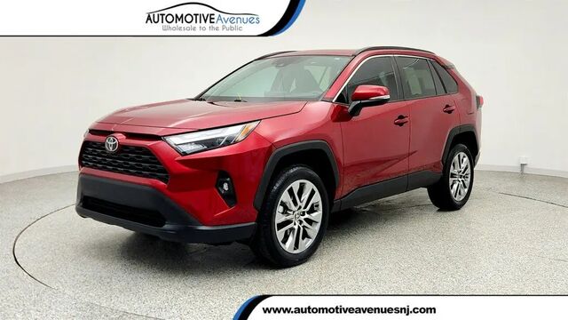 2023 Toyota RAV4 XLE Premium