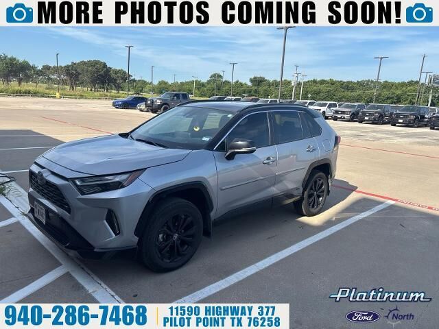 2024 Toyota RAV4 Hybrid XSE